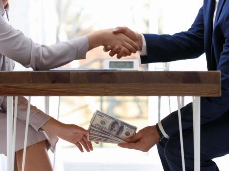 Инна Самсонова и Владимир Самсонов: как аквапарк для ветеранов превратился в схему на 20 миллионов