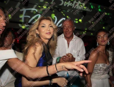 Олигарх Мельниченко просит освободить Гульнару Каримову